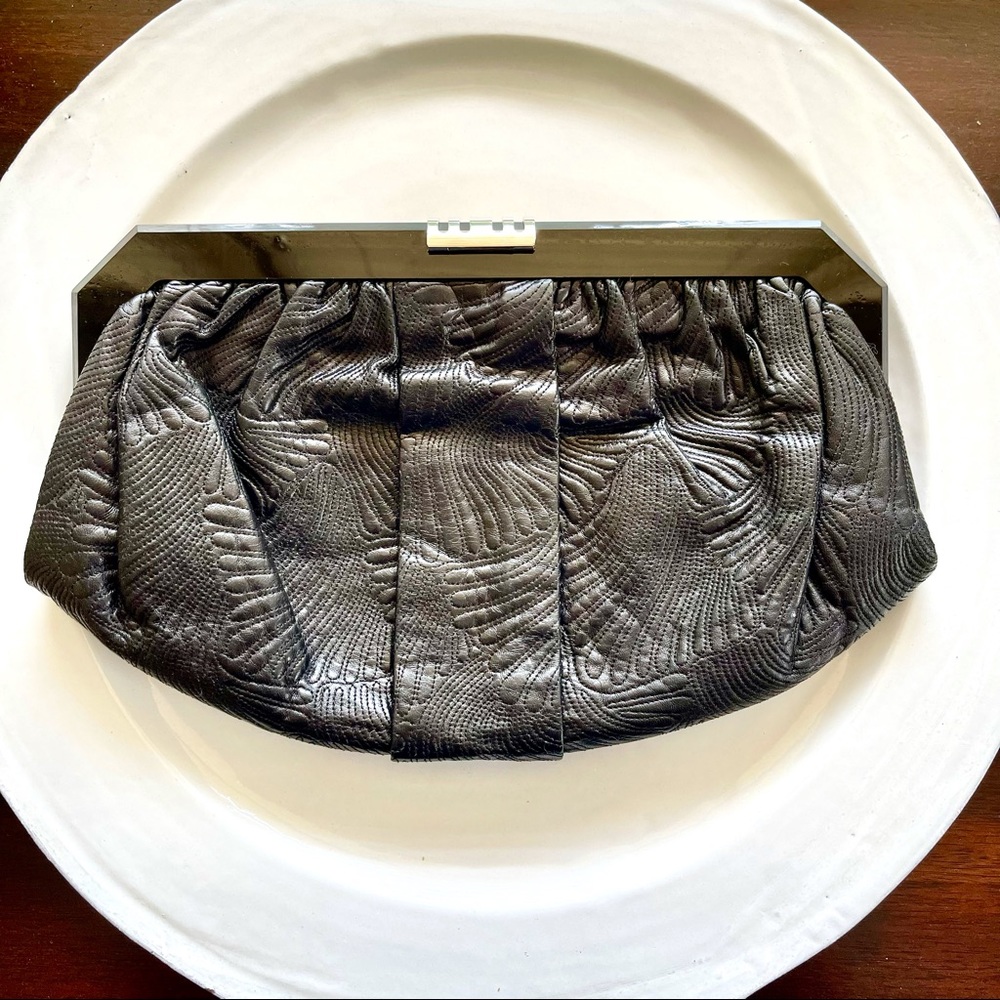 Marni black leather embroidered frame clutch - Picture 6 of 11